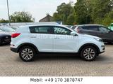 Kia Sportage FIFA World Cup Edition*LED*KA*1HAND*AHK - Kia Sportage: Fifa World Cup Edition