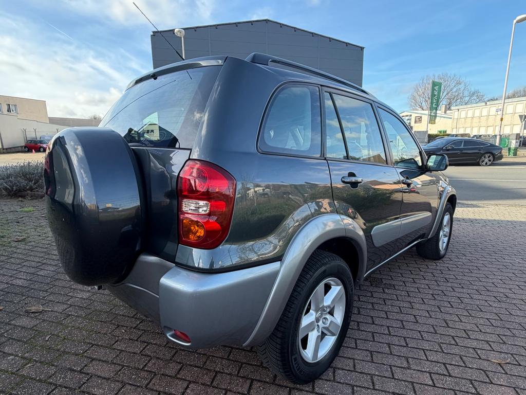 Toyota RAV 4