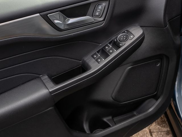 Ford Kuga 2.5 Hybrid Titanium X Stauassistent Kamera