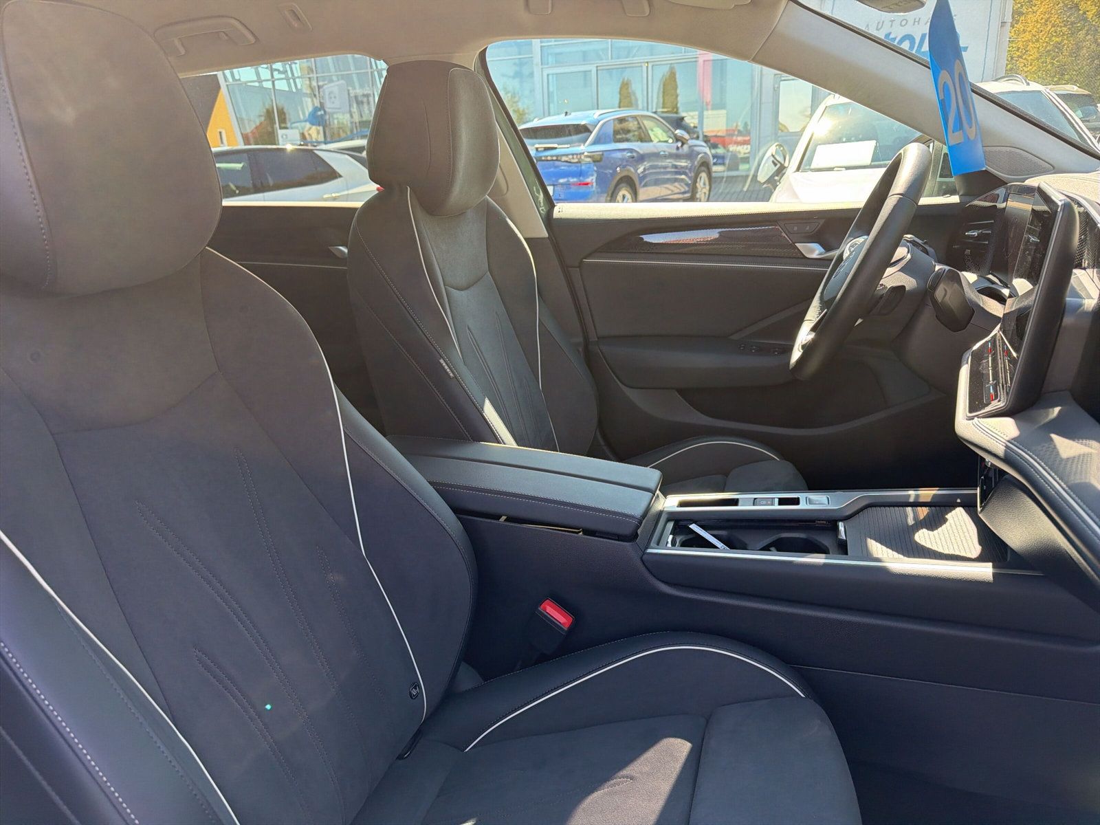 Passat Variant Business eTSi DSG IQ Drive AZV Bu