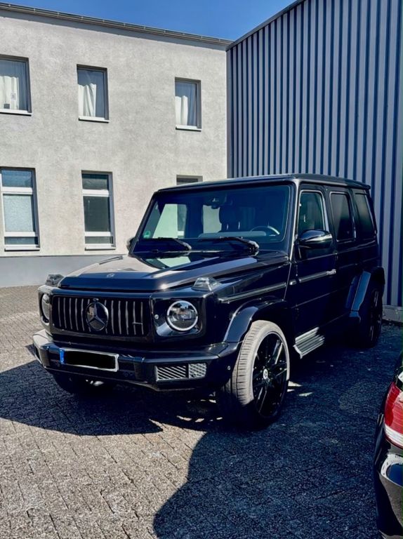 Mercedes-Benz G 500