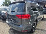 Volkswagen Touran Comfortline Business 7-Sitzer AHK RFK ACC - Volkswagen Touran: Business