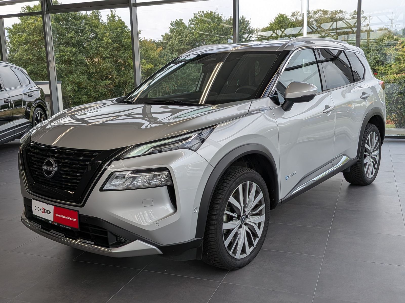 Fahrzeugabbildung Nissan X-Trail 1.5 e-Power e-4 Tekna Bose HUD LED+ 20"
