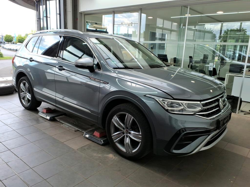 Volkswagen Tiguan Allspace 4M/MATRIX/STANDH/R-KAM/AHK/SHZ