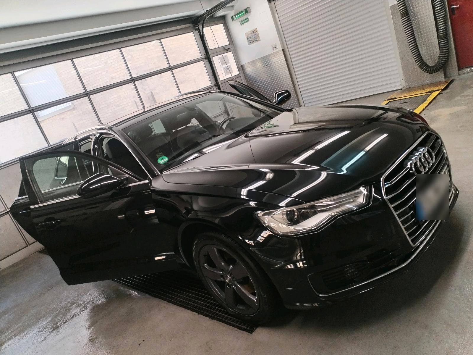 AUDI Audi a6 c7 2.0 TDI