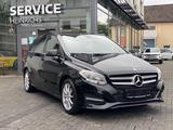 Mercedes-Benz B 180 SITZHEIZUNG KLIMA NAVI TEMPOMAT - gebrauchte Mercedes-Benz B 180 aus dem Jahr 2017