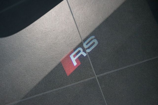 Audi RS3 Sportback | Schalensitze | Carbon | SOFORT Audi RS3 Sportback | Schalensitze | Carbon | SOFORT