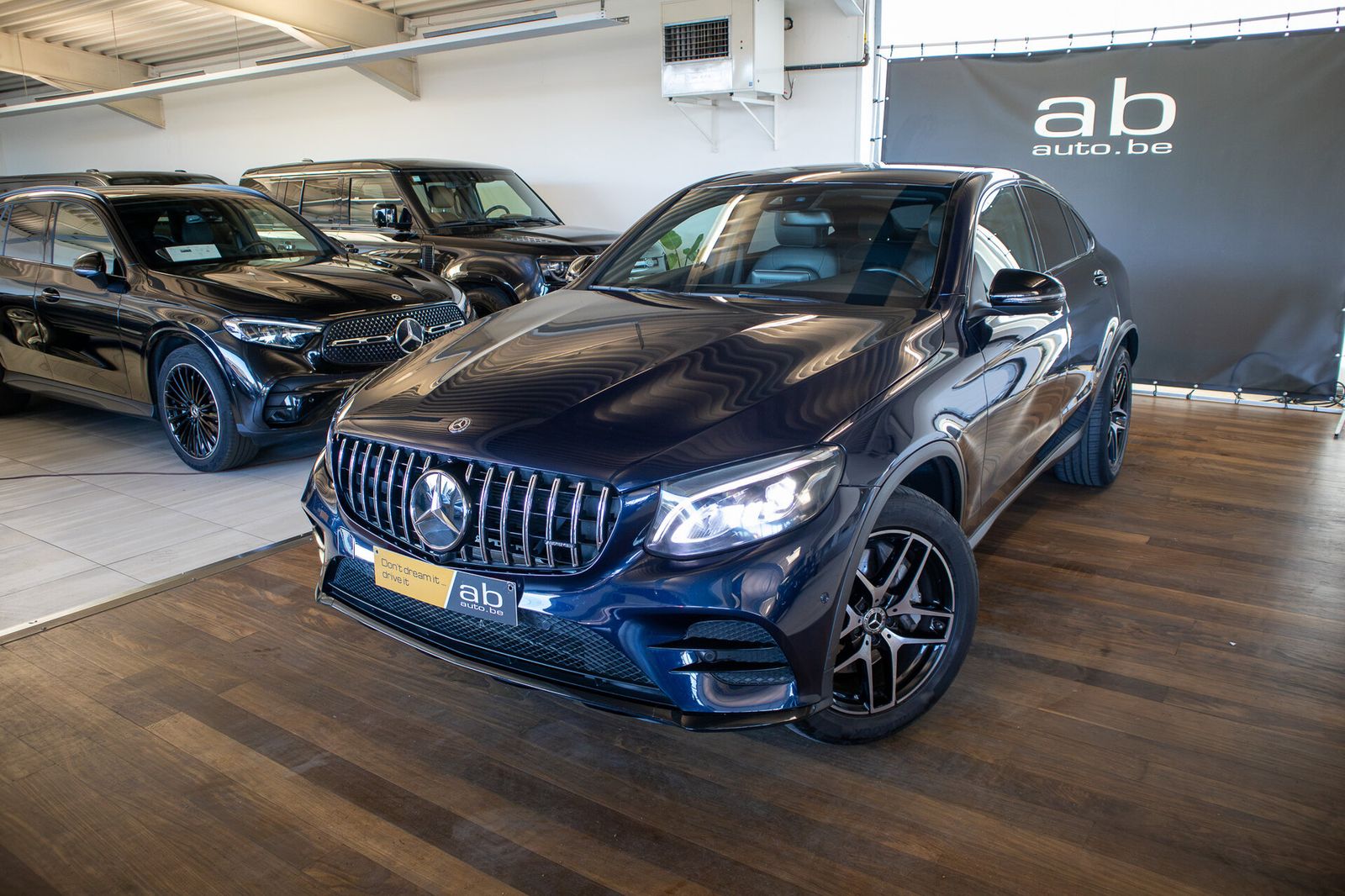 Mercedes-Benz GLC 250 4MATIC COUPE, AMG-LINE, LEDER, CAMERA, Z imagem 2