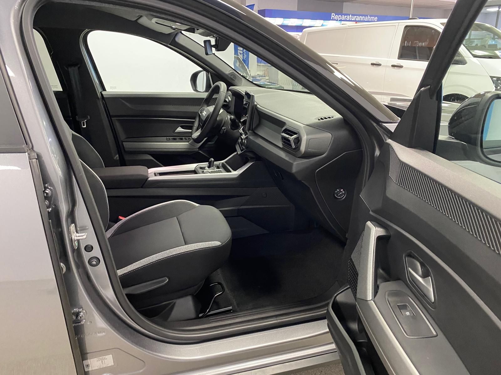 Fahrzeugabbildung Dacia Bigster Hybrid 155 Journey APP+KLIMA+RFK+NAVI+An