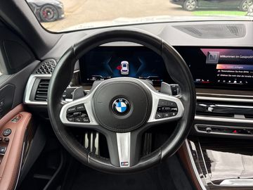 BMW X5 xDrive30d M Sportpaket HiFi DAB Pano.Dach