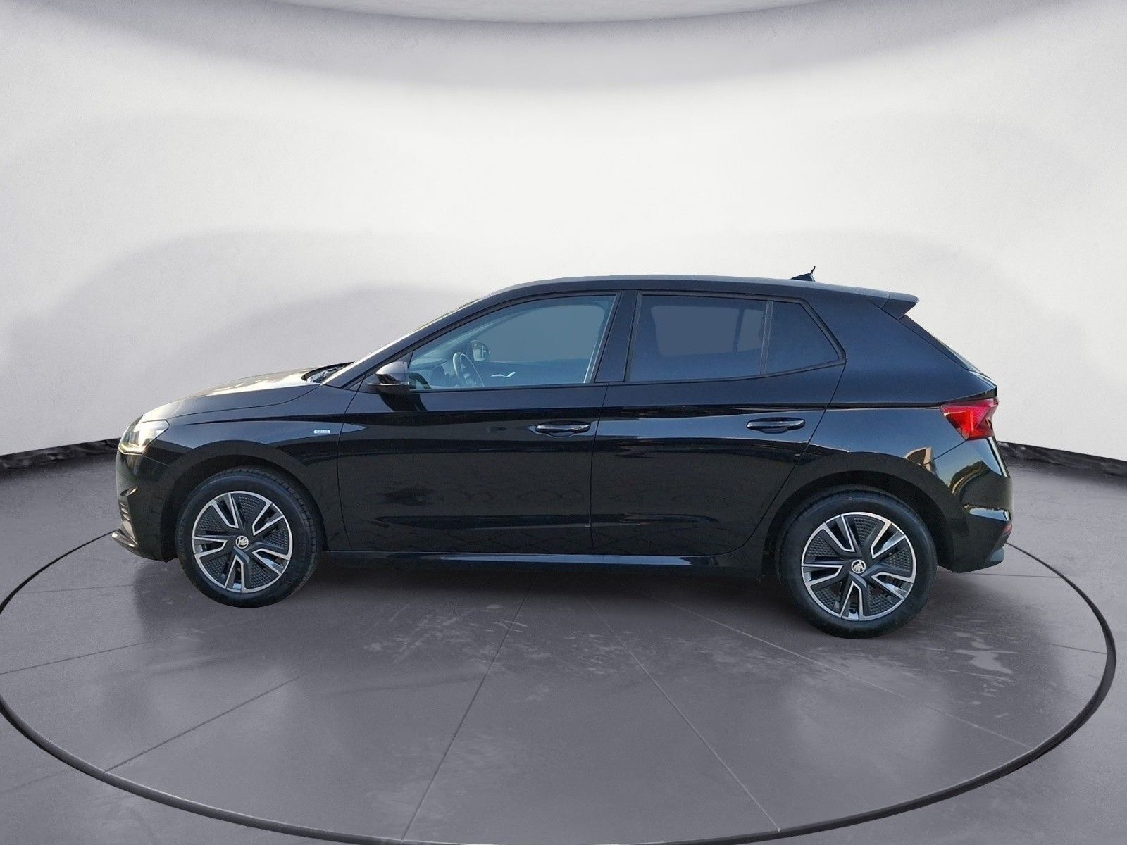 Skoda Fabia 1.0 TSI Tour imagem 3