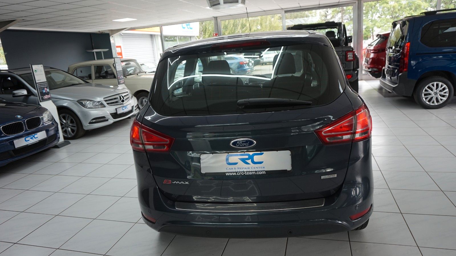 Fahrzeugabbildung Ford B-Max Titanium 4,9 Liter / 100 Km