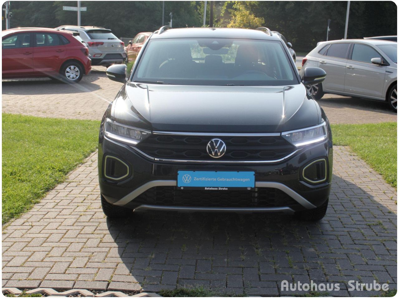 Volkswagen T-ROC Life 1.0 TSI NAVI RÜKAMERA PARKLENKASS foto 3
