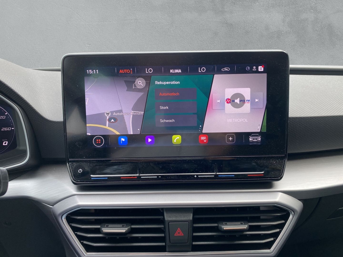Fahrzeugabbildung SEAT Leon EU6d Sportstourer 1.4 e-HYBRID FR OPF