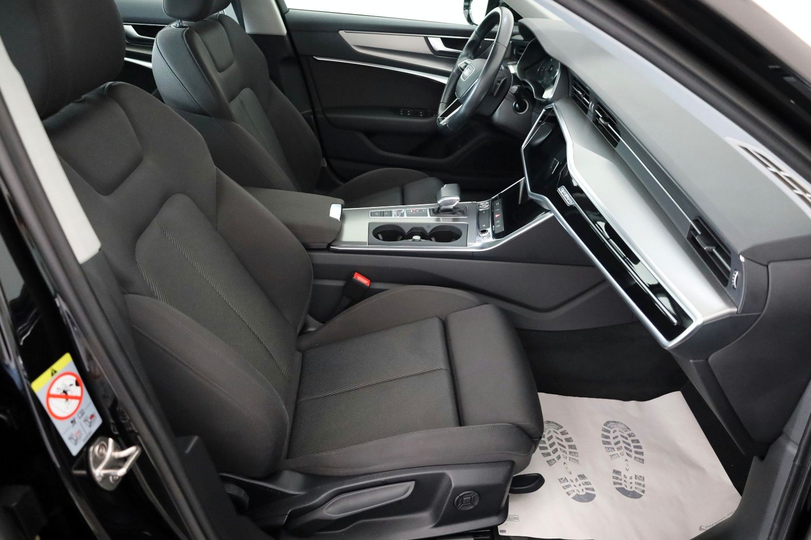 Fahrzeugabbildung Audi A6 Lim. 45 TDI quattro sport Navi,LED,ACC,SH