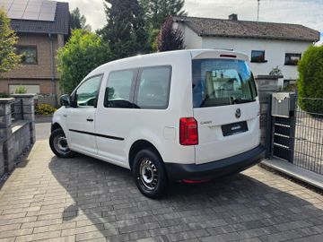 Volkswagen Caddy - 5