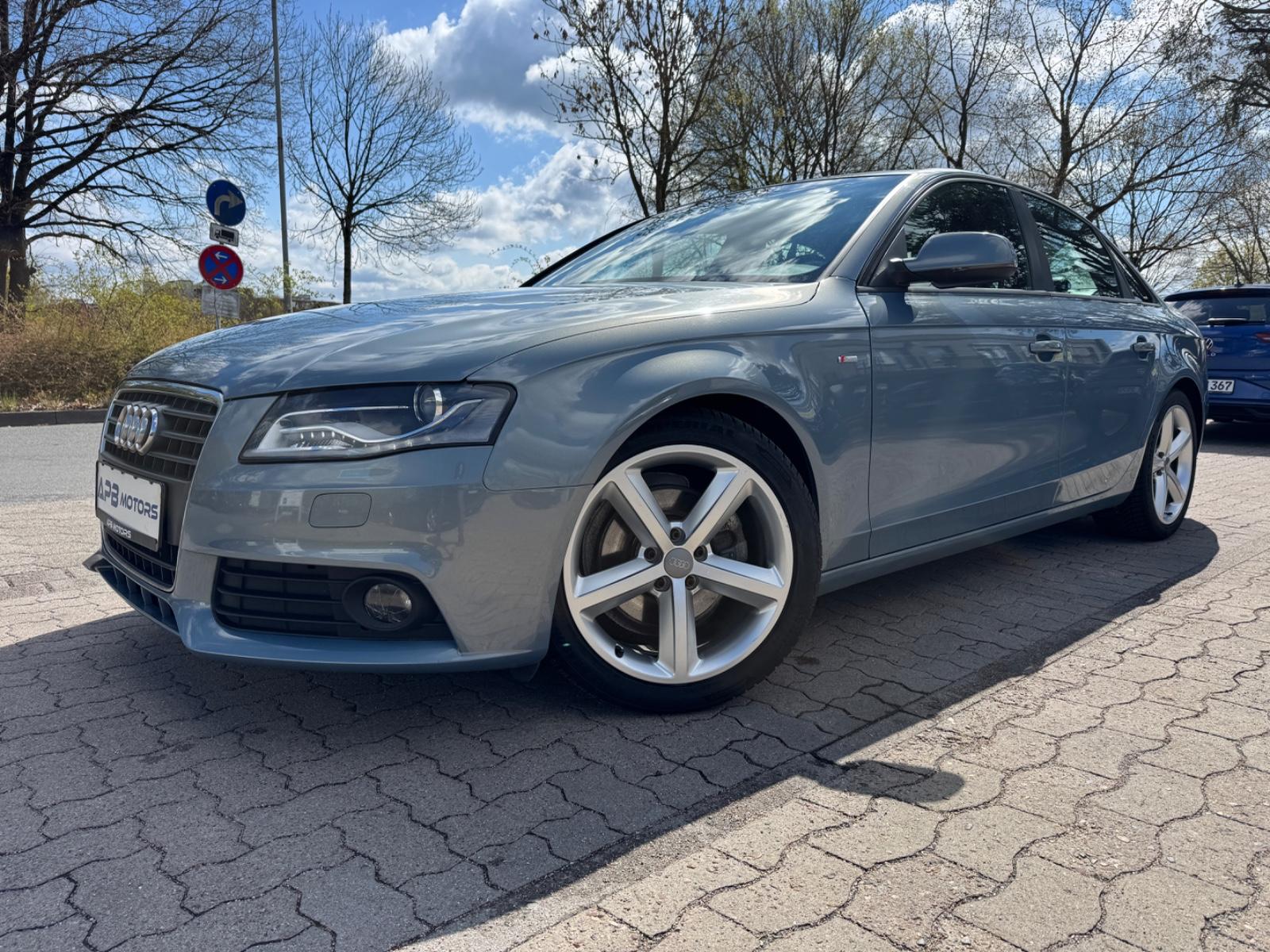 Audi A4 2.0 TDI S-LINE SPORTPAKET PLUS XENON NAVI SHZ