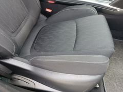 Fahrzeugabbildung Megane IV Grandtour Limited Deluxe 1.3 TCe 140 E