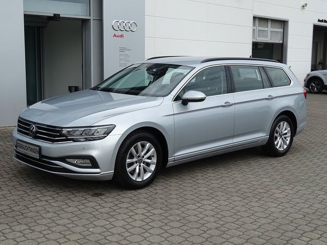 Passat Variant 2.0 TDI DSG Business - LED / Navi
