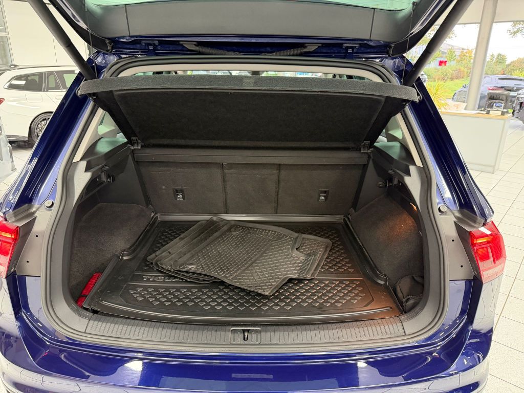 Volkswagen Tiguan 1.4 TSI Comfortline*LED*AID*ACC*TOTW*AHK*