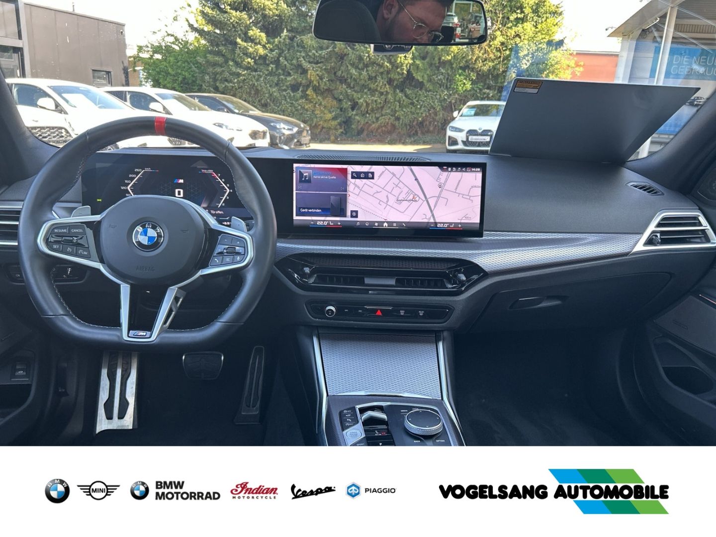 Fahrzeugabbildung BMW M340i xDriveTouring,Panodach,SurroundView,H&KSou