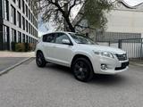 Toyota RAV 4 2.2D Life Allrad/Tüv u. Insp. neu/Garantie - gebrauchte Toyota RAV 4 aus dem Jahr 2012