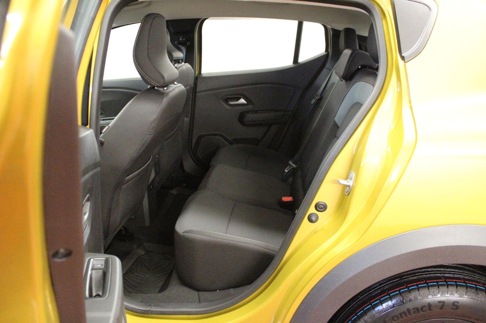 Fahrzeugabbildung Dacia Sandero Eco-G 120 Stepway Extreme+ Auto