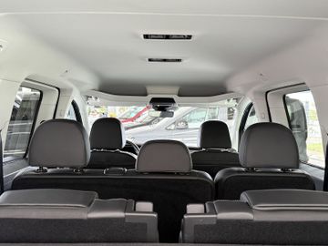 Volkswagen Caddy Maxi eHYBRID DSG STYLE ACC KAM 7SITZ AHK