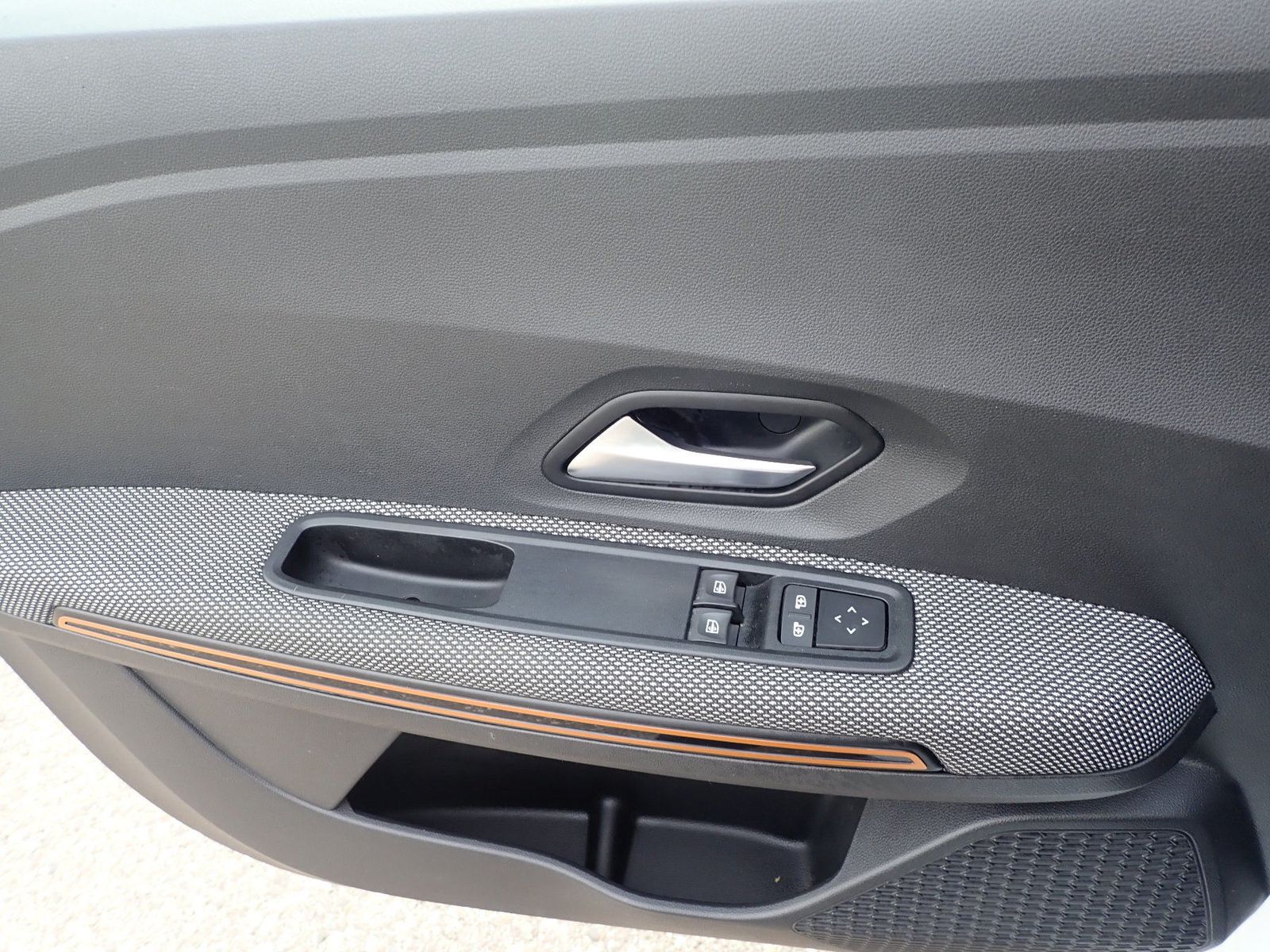 Fahrzeugabbildung Dacia Sandero Stepway Comfort TCe 90