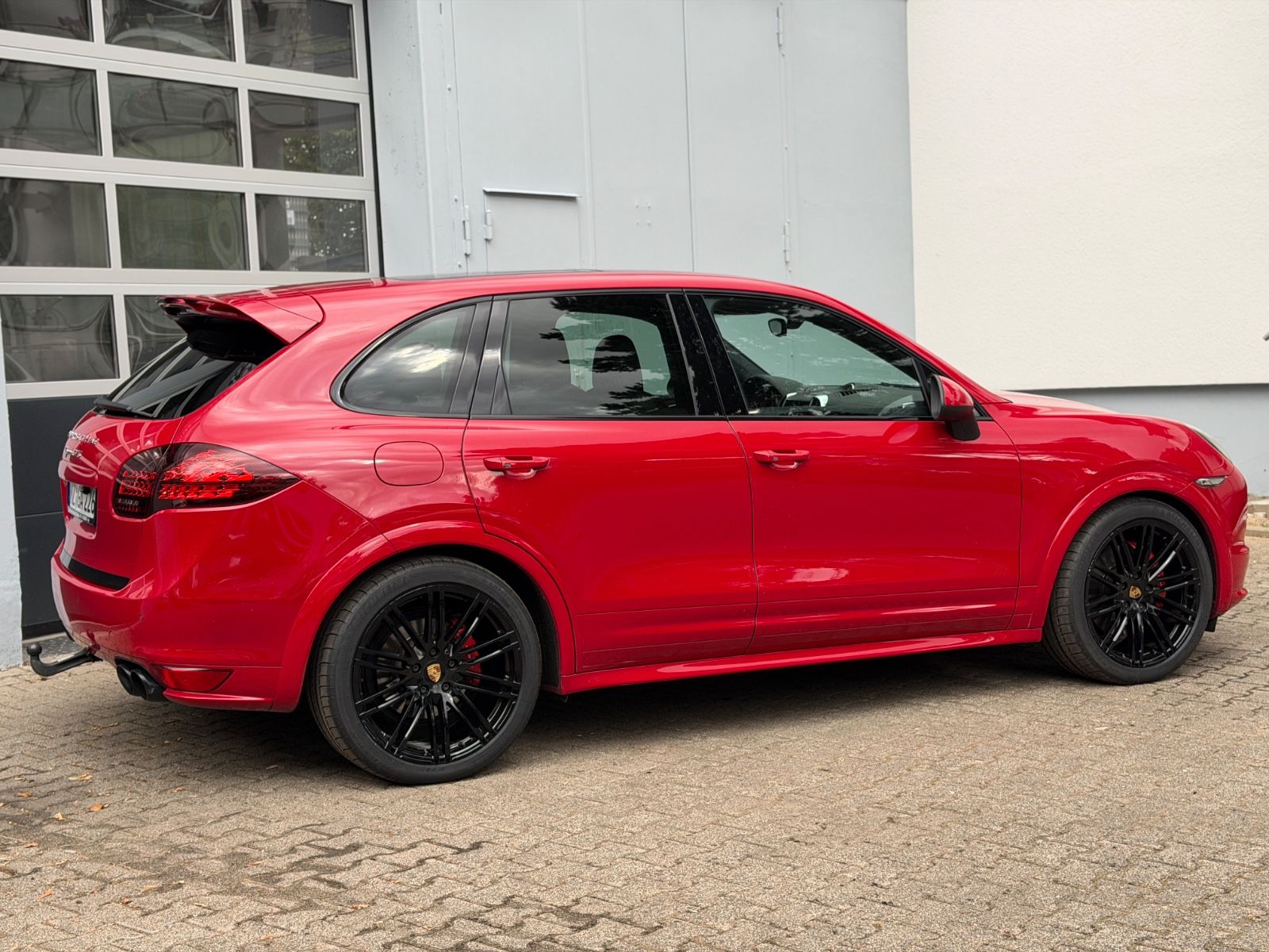 Porsche Cayenne GTS foto 2
