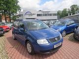 Volkswagen TOURAN CONCEPTLINE  1,6 *TEMPO+KLIMA+TÜV NEU* - gebrauchte VW Touran aus dem Jahr 2006
