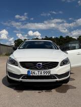 Volvo V60 Cross Country D4 Geartronic Pro  - Volvo V60 Cross Country von privat