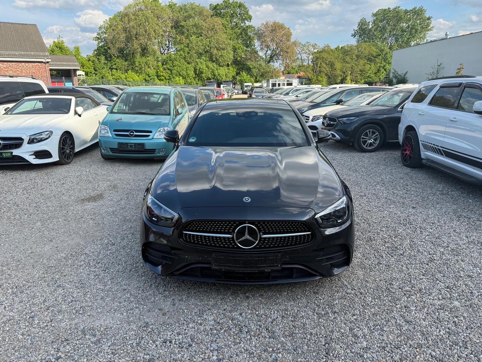 Mercedes-Benz E 300 de Lim AMG-LINE 360 Burmester Schiebedach foto 2