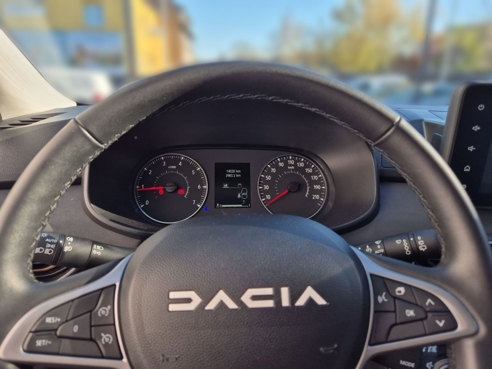 Fahrzeugabbildung Dacia Sandero III Stepway 1.0 TCE 100 LPG Extreme+