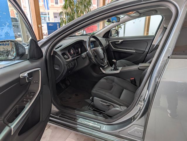 Volvo V60 Kombi Linje Business GewerbeExport!