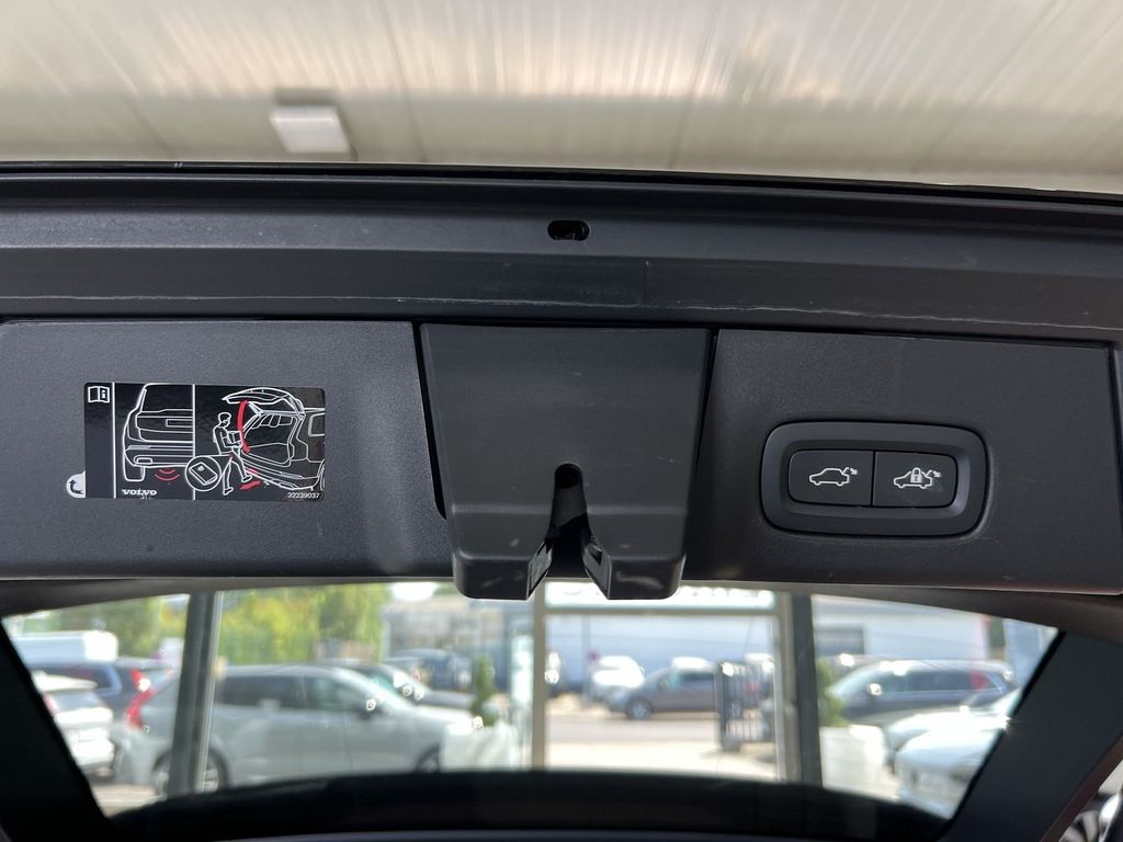 Volvo V90 T8 Inscription AWD HeadUp Pano WinterPro LED