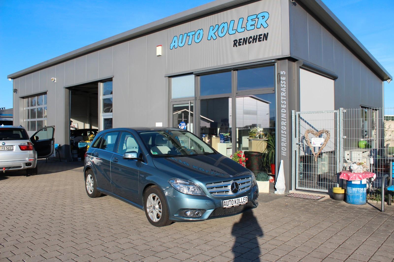 Mercedes-Benz B 180