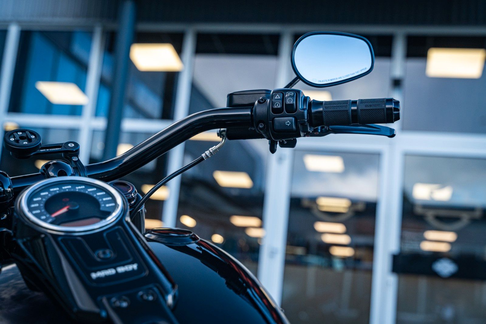 Fahrzeugabbildung Harley-Davidson FLFBS FAT BOY SOFTAIL 114 -JEKILL&HYDE- MAD BOY