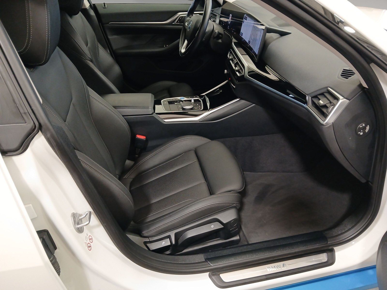 BMW i4 eDrive35 Gran Coupé Navi Kamera Driv.Assist foto 8