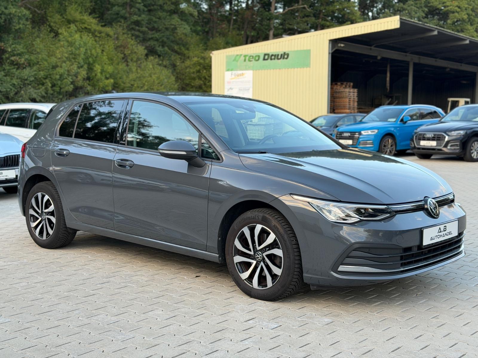 Volkswagen Golf VIII Lim. Active/LED/NAVI/Alu/Top Zustand., миниатюра 5