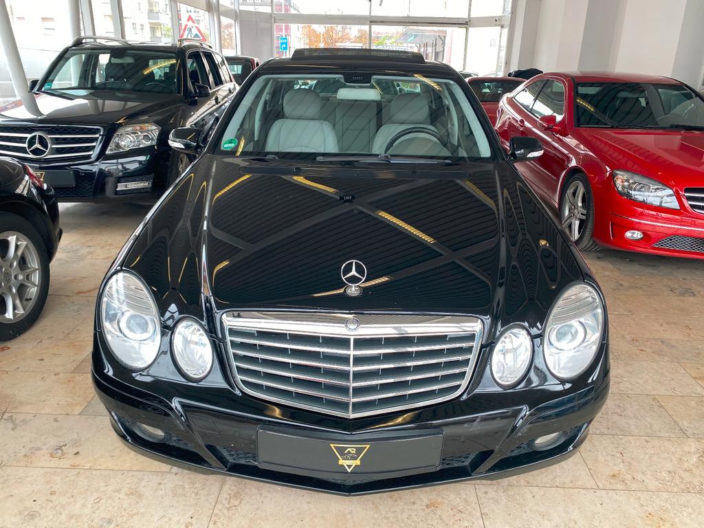 Mercedes-Benz E 320