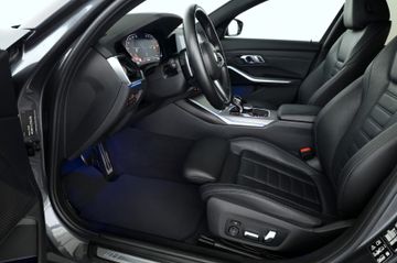 BMW 320i xDrive Limousine M Sport M 50 Jahre