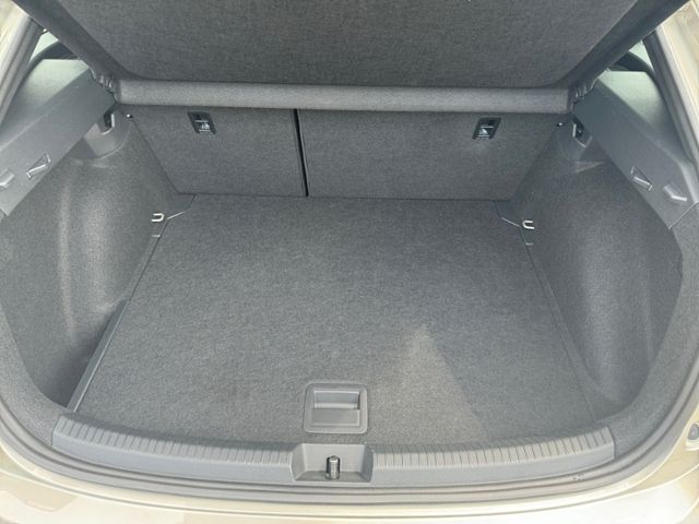 Fahrzeugabbildung Volkswagen Taigo MOVE 1.0 l TSI OPF 116 PS DSG