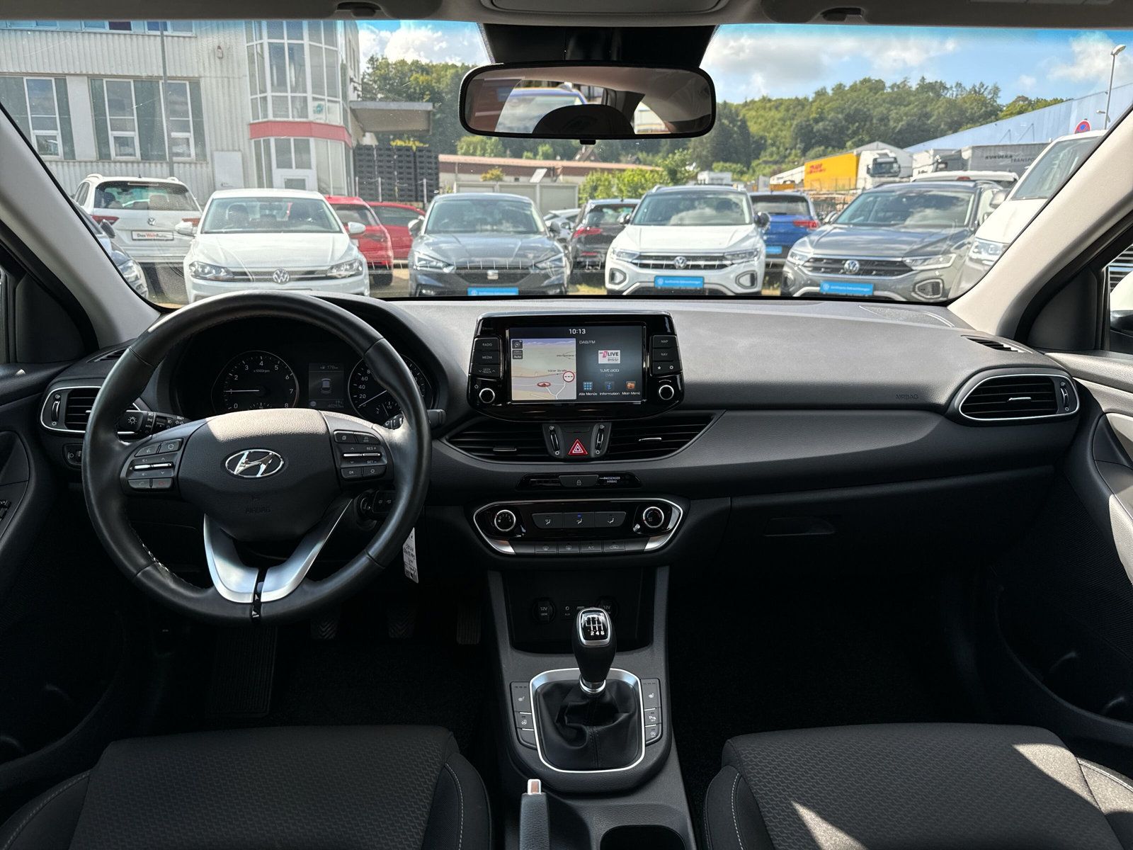 Fahrzeugabbildung Hyundai I30 CW 1.4 Trend NAVI SHZ LENKRHZG KAMERA