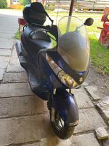 Suzuki  Burgman 200 - ROLLER 200