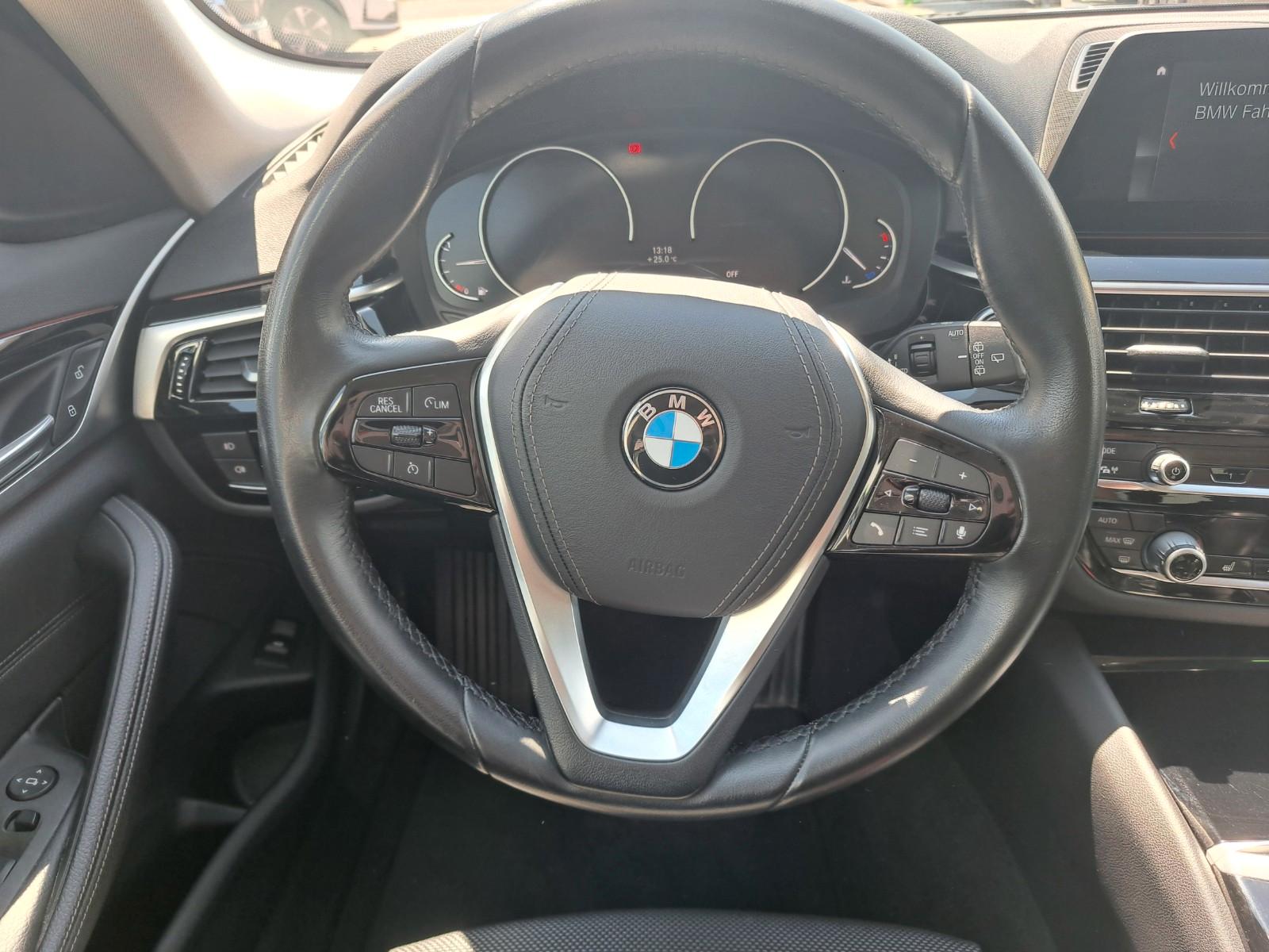 BMW 520 5 Touring 520 i Sport Line