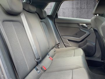 Audi A3 Sportback 30 TDI Sport S-Tronic*NAVI*APPLE