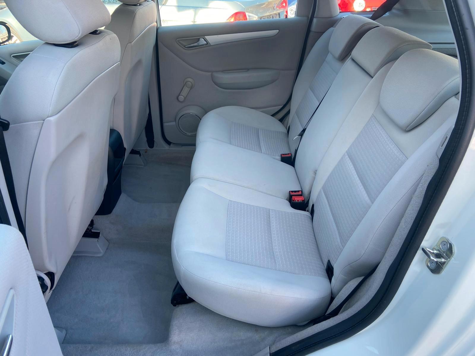 Mercedes-Benz B170 2007 — photo 21