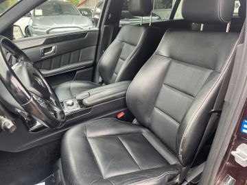 Mercedes E 300 - 12