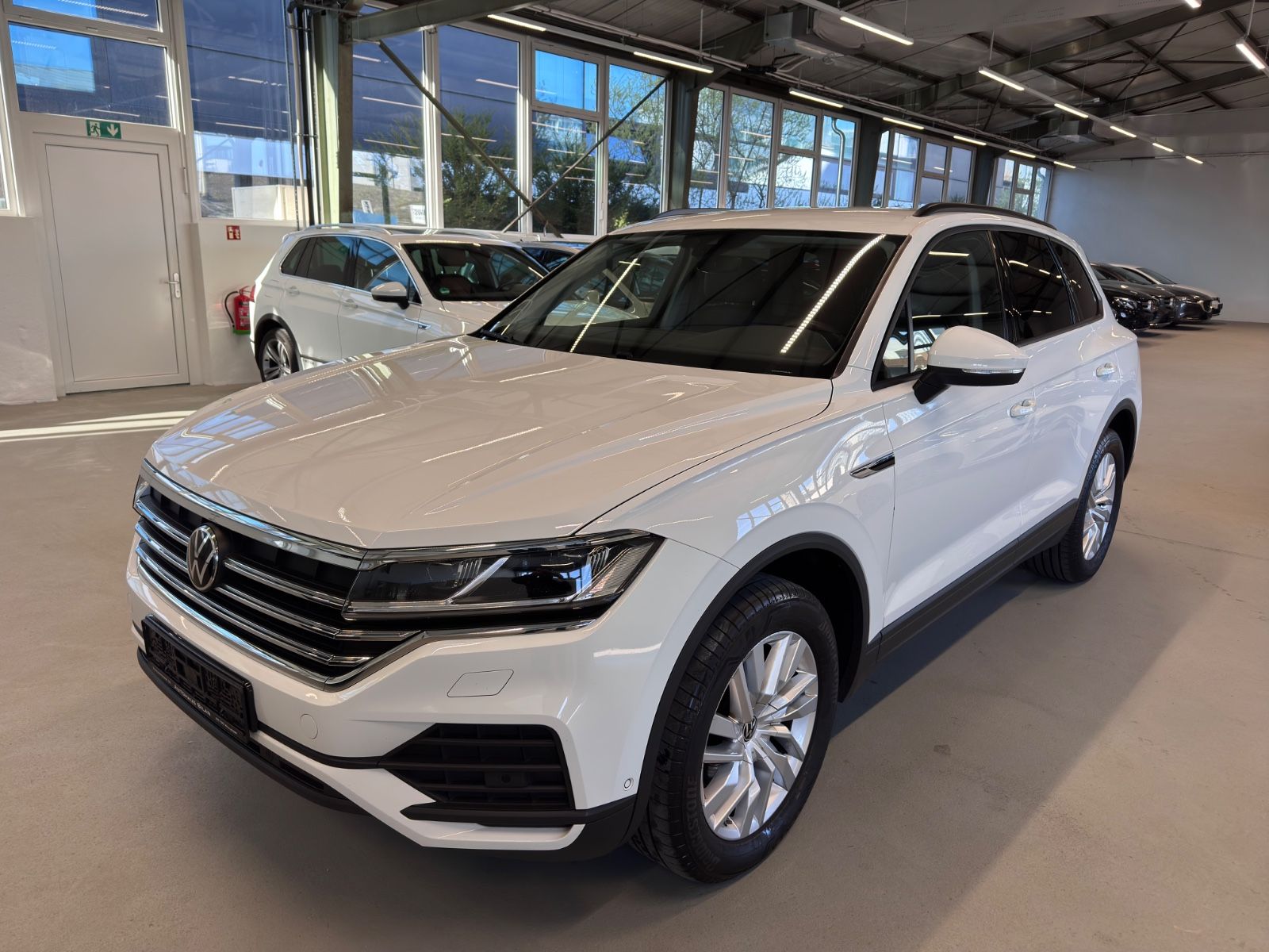 VW Touareg 1.Hand Virtual 4M AHK ACC Spur Leder